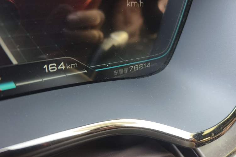 Used BYD Han 2020 DM Four-Wheel Drive Performance Edition Luxury Model Odometer Close Up