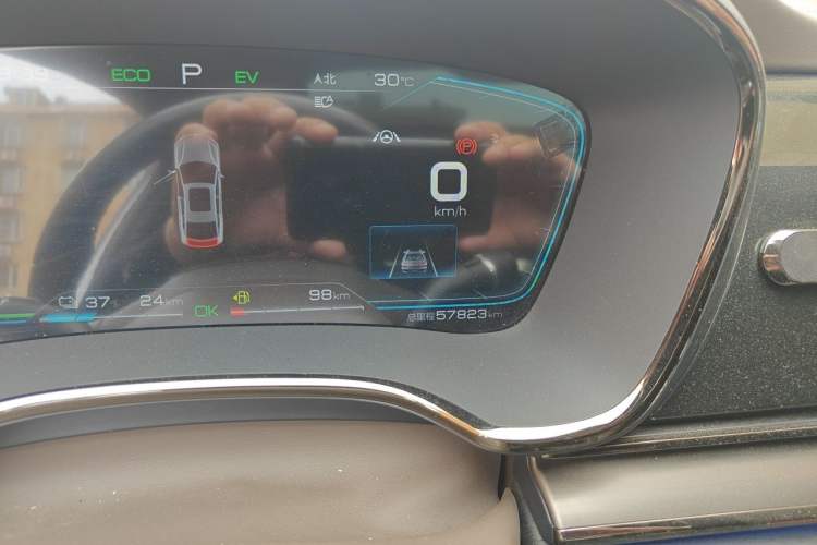 Used BYD Han 2020 DM Four-Wheel Drive Performance Edition Prestige Model Odometer Close Up