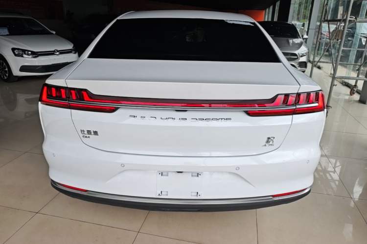 Used BYD Han 2020 DM Four-Wheel Drive Performance Edition Luxury Model Rear