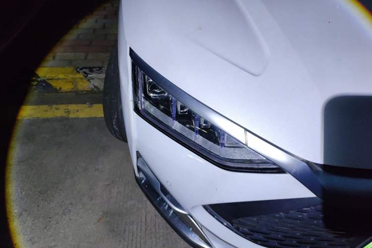 Used BYD Han 2020 DM Four-Wheel Drive Performance Edition Luxury Model Right Front Headlight