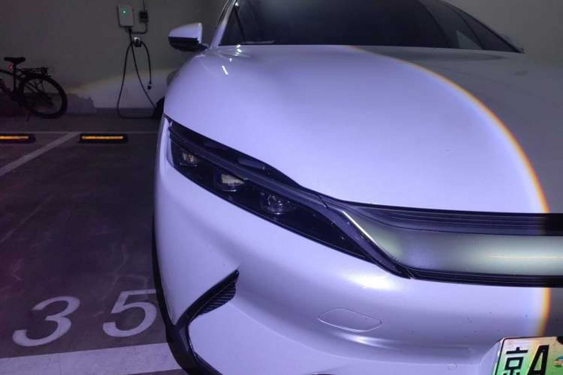 Used BYD Han 2020 EV Long-Range Luxury Model Right Front Headlight