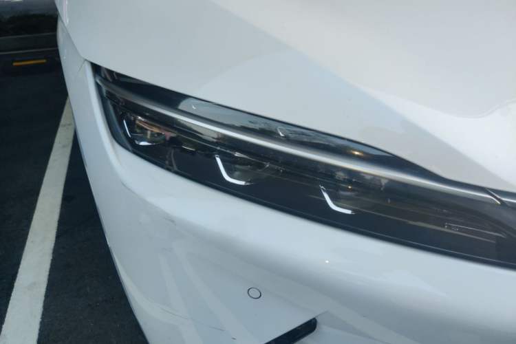 Used BYD Han 2020 EV Long-Range Deluxe Model Right Front Headlight