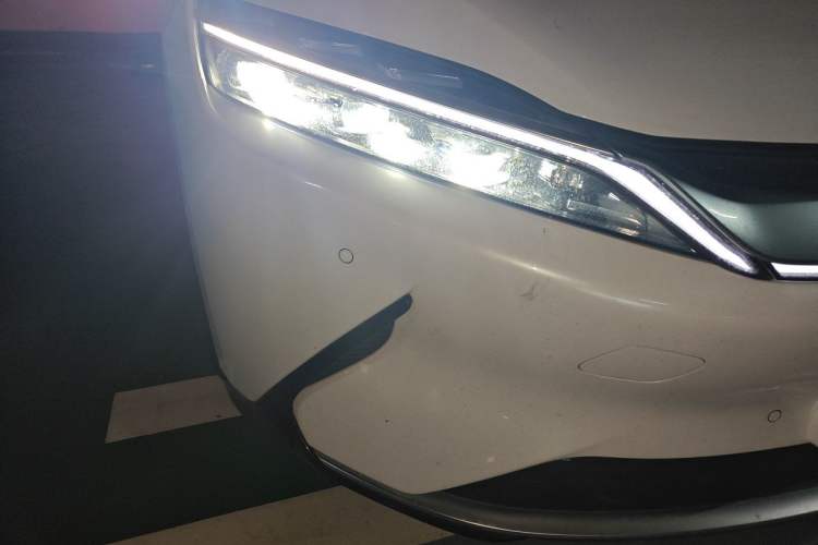 Used BYD Han 2020 EV Four-Wheel Drive High-Performance Flagship Model Right Front Headlight