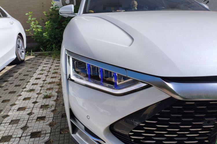 Used BYD Han 2020 DM Four-Wheel Drive Performance Edition Prestige Model Right Front Headlight