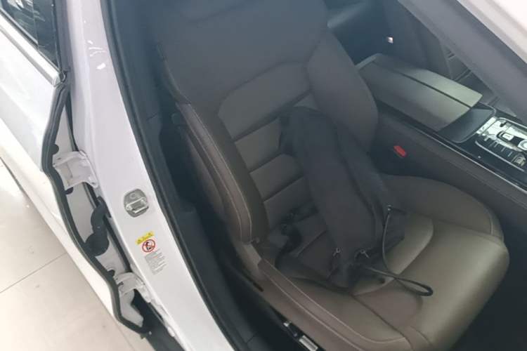 Used BYD Han 2020 EV Long-Range Luxury Model Right Front Seat