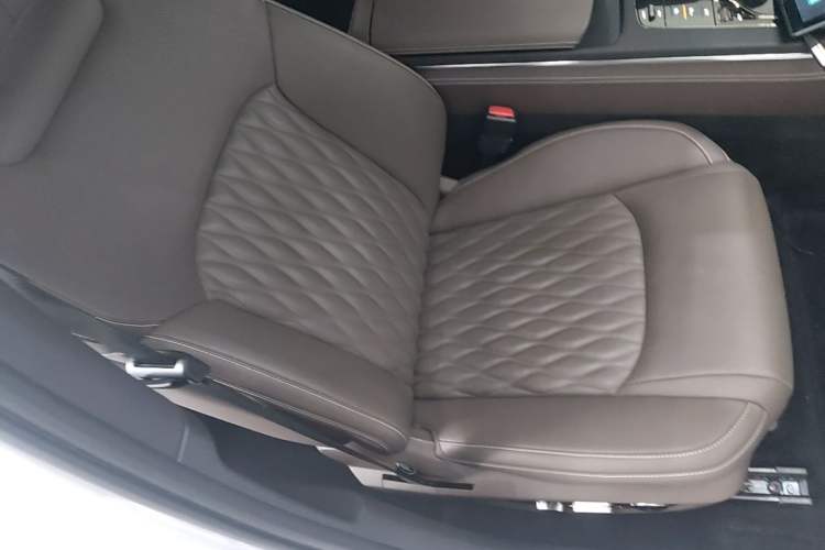 Used BYD Han 2020 EV Long-Range Luxury Model Right Front Seat