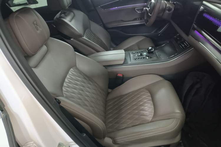 Used BYD Han 2020 EV Long-Range Deluxe Model Right Front Seat