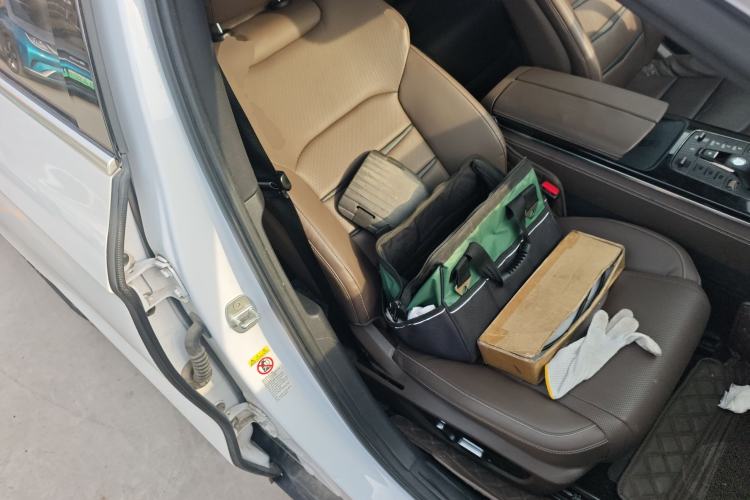 Used BYD Han 2020 EV Long-Range Luxury Model Right Front Seat