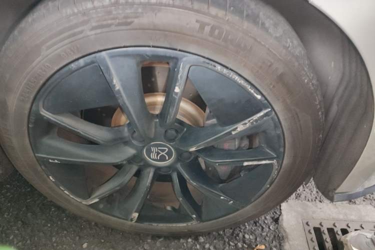 Used BYD Han 2020 EV Four-Wheel Drive High-Performance Flagship Model Right Front Wheel Hub