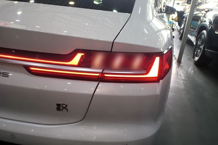 Used BYD Han 2020 EV Long-Range Luxury Model Right Rear Taillight