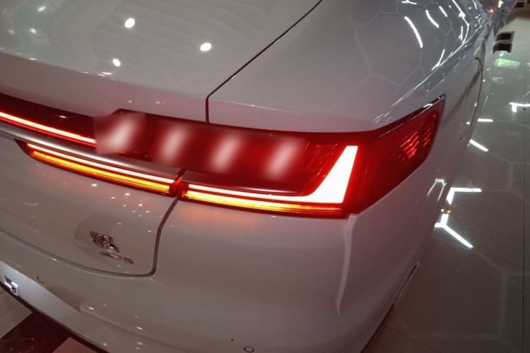 Used BYD Han 2020 DM Four-Wheel Drive Performance Edition Prestige Model Right Rear Taillight