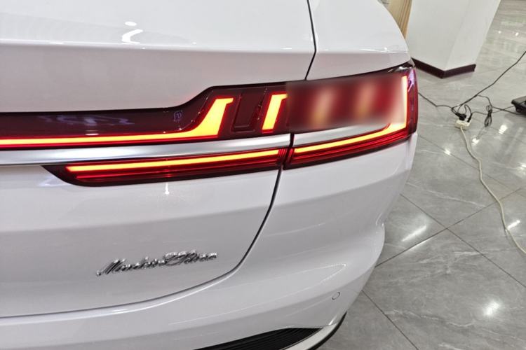 Used BYD Han 2020 EV Four-Wheel Drive High-Performance Flagship Model Right Rear Taillight
