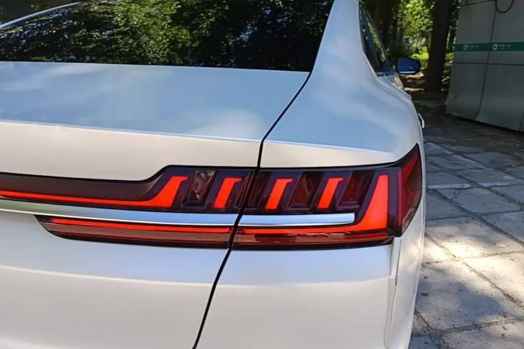 Used BYD Han 2020 EV Long-Range Deluxe Model Right Rear Taillight