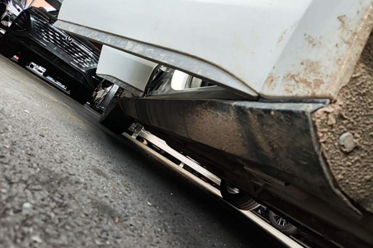 Used BYD Han 2020 DM Four-Wheel Drive Performance Edition Luxury Model Right Side Sill