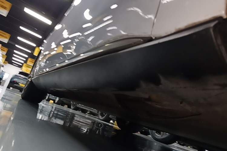 Used BYD Han 2020 EV Long-Range Deluxe Model Right Side Sill