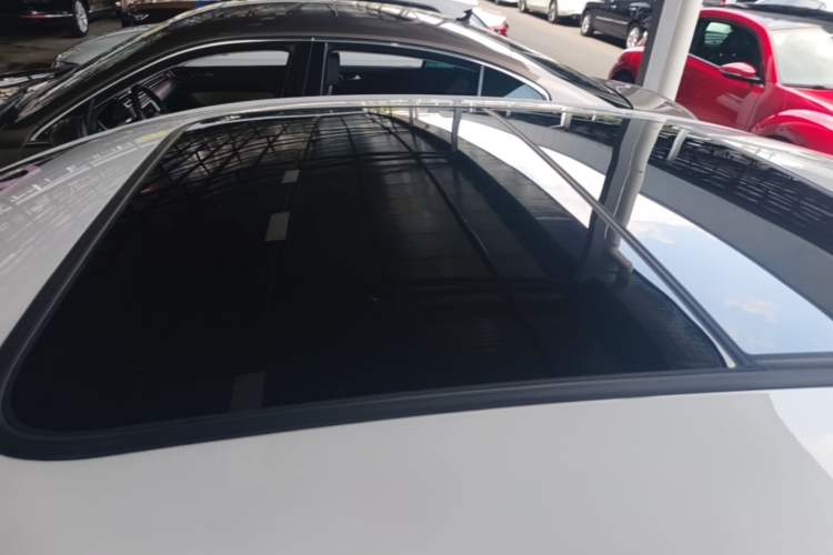 Used BYD Han 2020 EV Long-Range Deluxe Model Roof