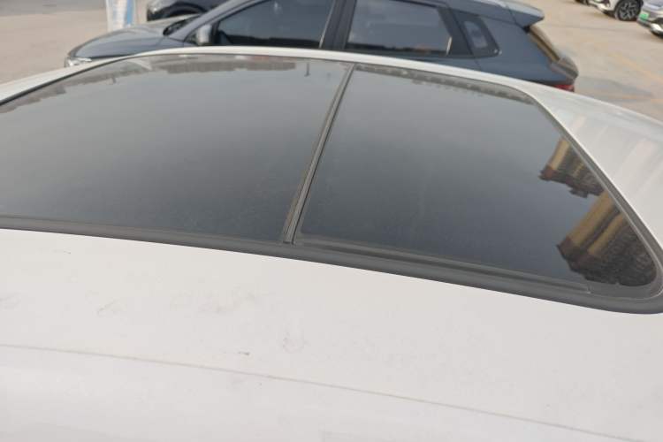 Used BYD Han 2020 EV Long-Range Luxury Model Roof