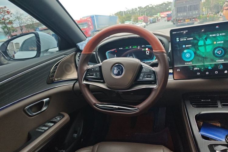 Used BYD Han 2020 EV Four-Wheel Drive High-Performance Flagship Model Steering Wheel