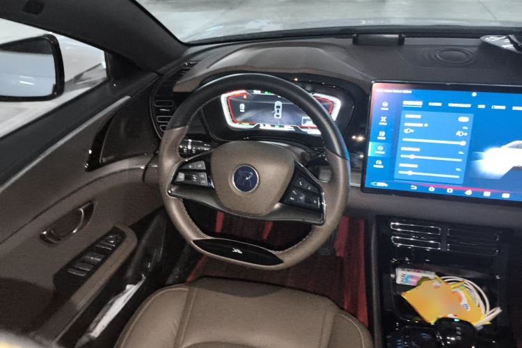 Used BYD Han 2020 EV Long-Range Luxury Model Steering Wheel