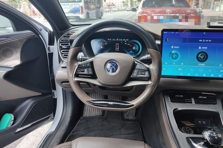 Used BYD Han 2020 EV Four-Wheel Drive High-Performance Flagship Model Steering Wheel