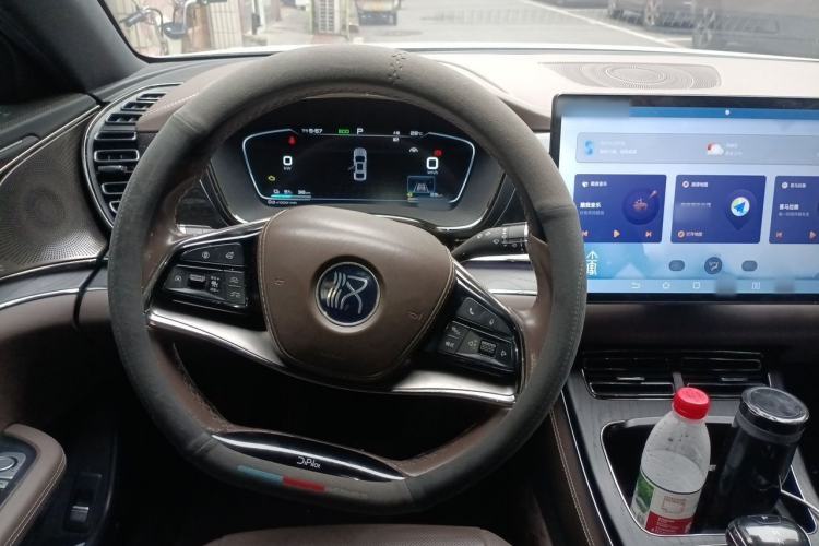 Used BYD Han 2020 DM Four-Wheel Drive Performance Edition Prestige Model Steering Wheel