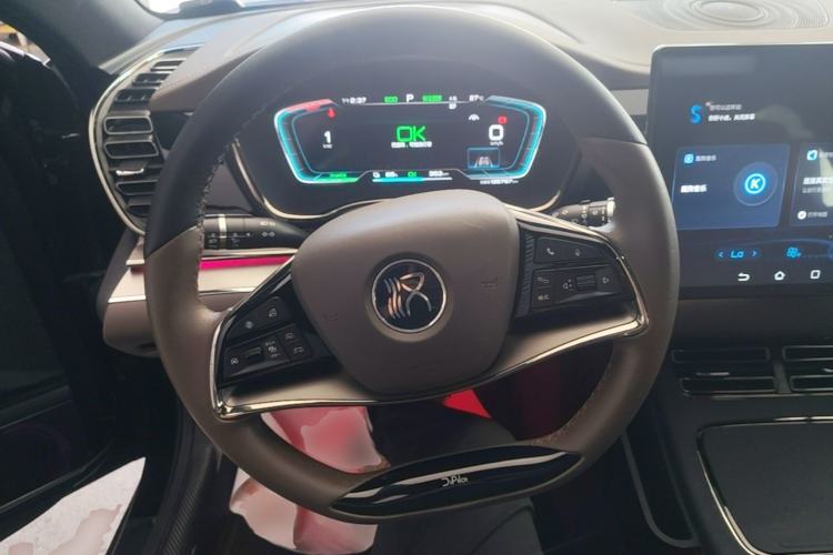 Used BYD Han 2020 EV Long-Range Luxury Model Steering Wheel