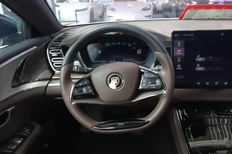 Used BYD Han 2020 EV Long-Range Luxury Model Steering Wheel