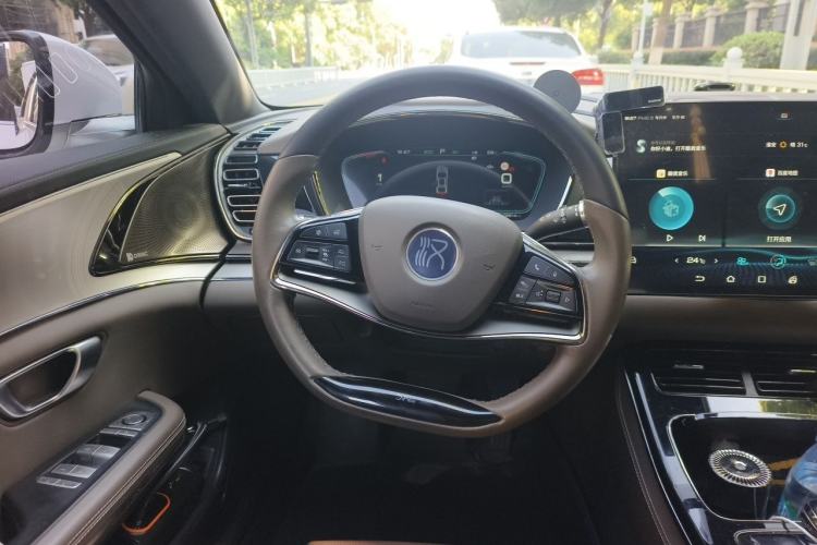 Used BYD Han 2020 DM Four-Wheel Drive Performance Edition Luxury Model Steering Wheel