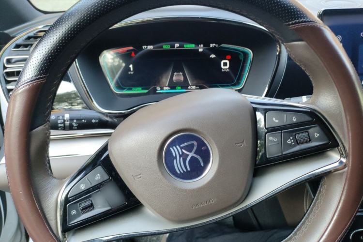 Used BYD Han 2020 EV Long-Range Luxury Model Steering Wheel