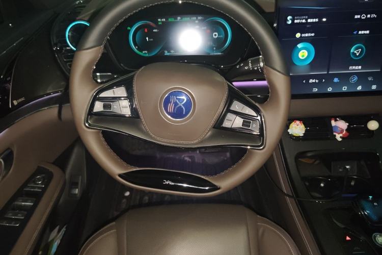 Used BYD Han 2020 EV Four-Wheel Drive High-Performance Flagship Model Steering Wheel