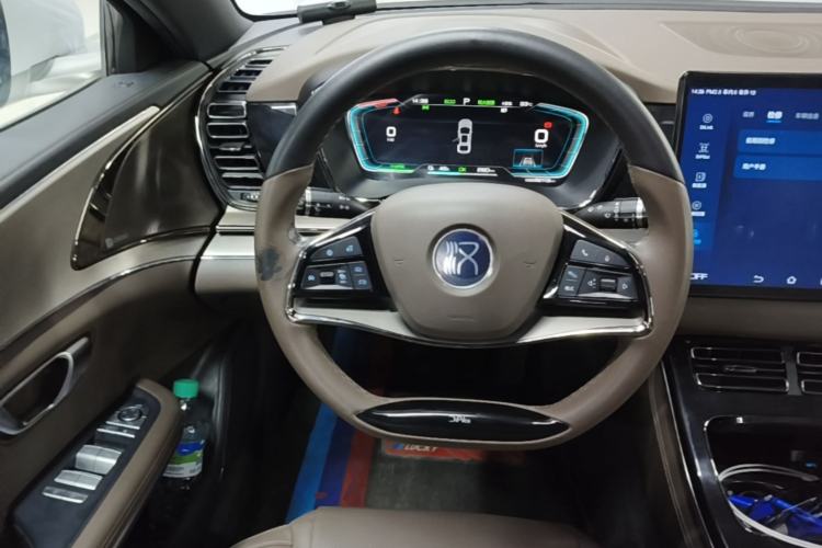 Used BYD Han 2020 EV Long-Range Luxury Model Steering Wheel