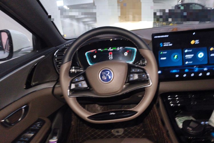 Used BYD Han 2020 EV Long-Range Luxury Model Steering Wheel