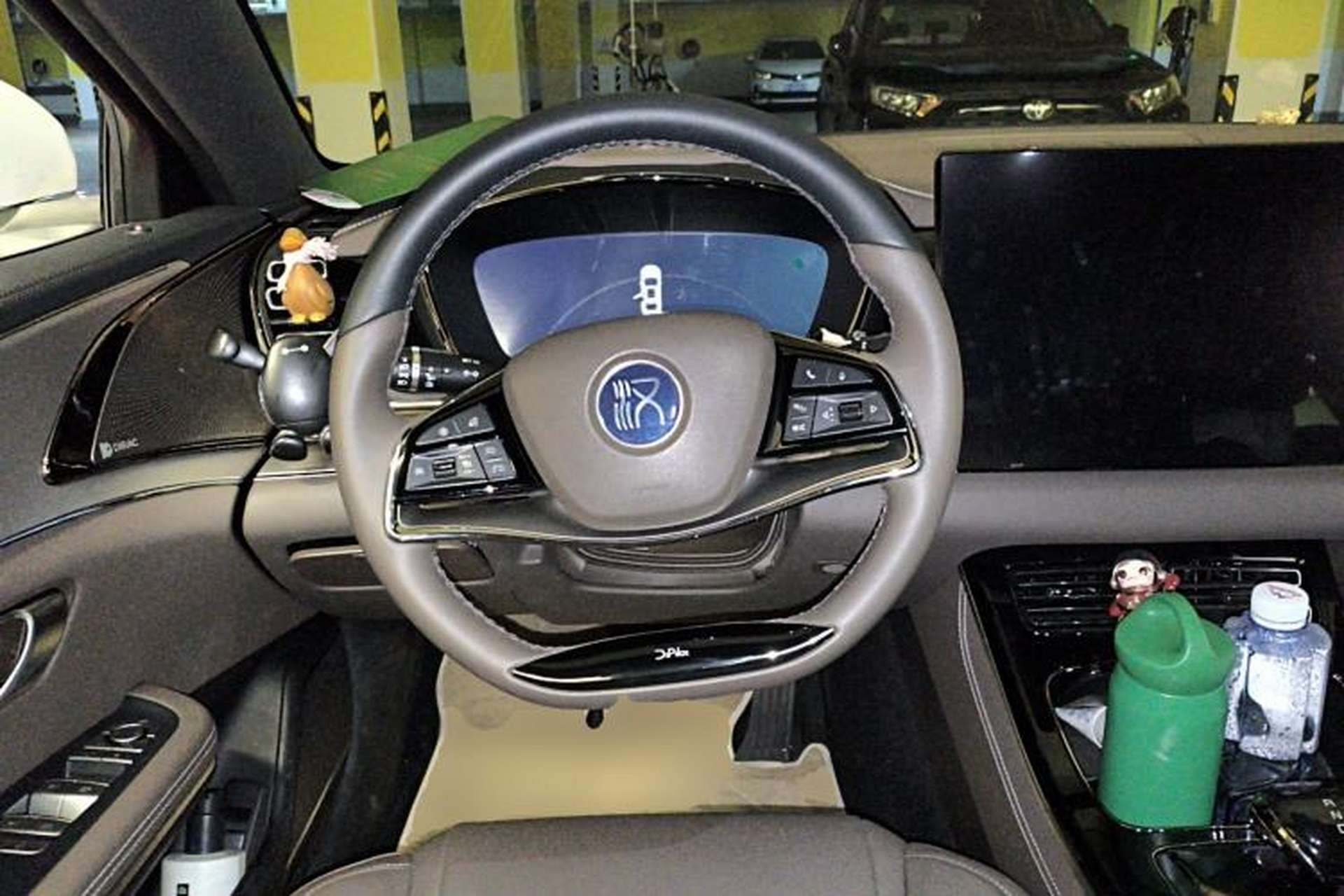 Used BYD Han 2020 EV Long-Range Luxury Model Steering Wheel