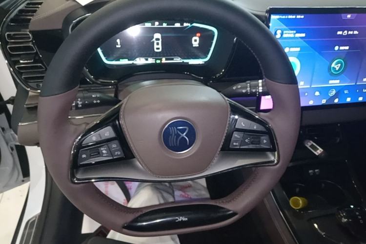 Used BYD Han 2020 DM Four-Wheel Drive Performance Edition Prestige Model Steering Wheel