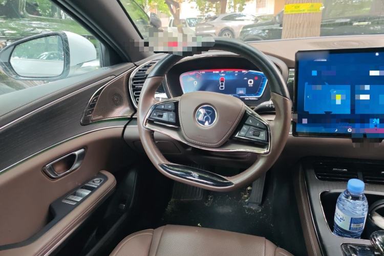 Used BYD Han 2020 EV Four-Wheel Drive High-Performance Flagship Model Steering Wheel