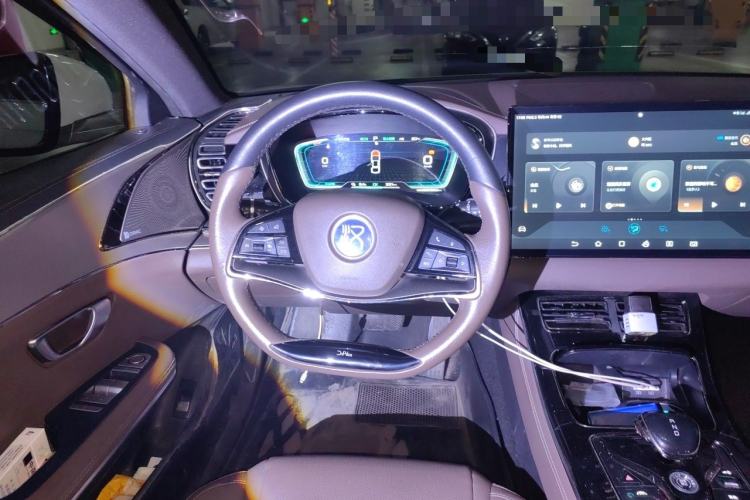 Used BYD Han 2020 EV Long-Range Luxury Model Steering Wheel
