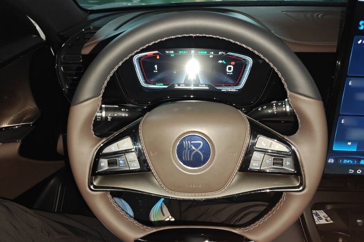 Used BYD Han 2020 EV Four-Wheel Drive High-Performance Flagship Model Steering Wheel