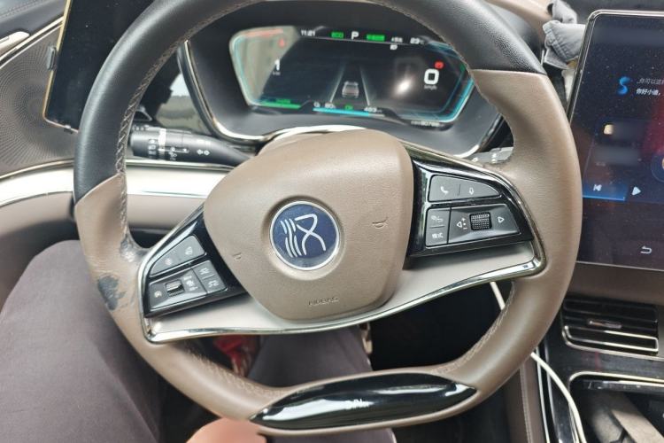 Used BYD Han 2020 EV Long-Range Luxury Model Steering Wheel