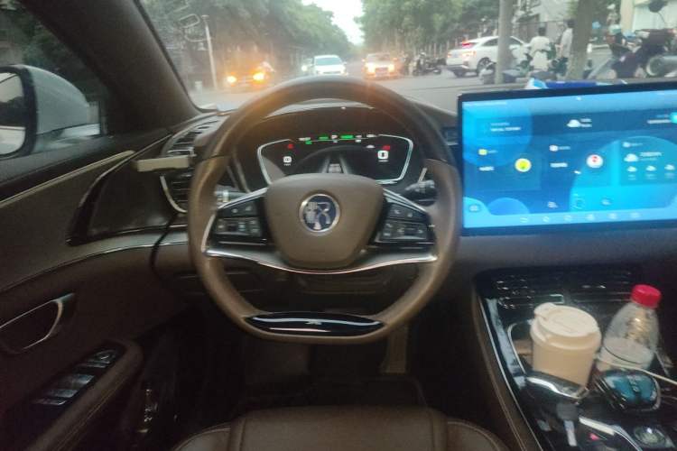 Used BYD Han 2020 EV Long-Range Luxury Model Steering Wheel