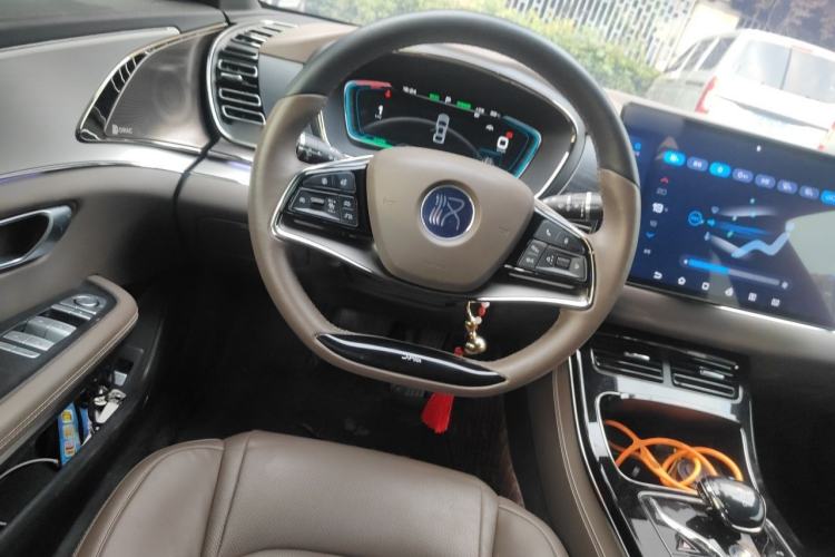 Used BYD Han 2020 EV Long-Range Luxury Model Steering Wheel