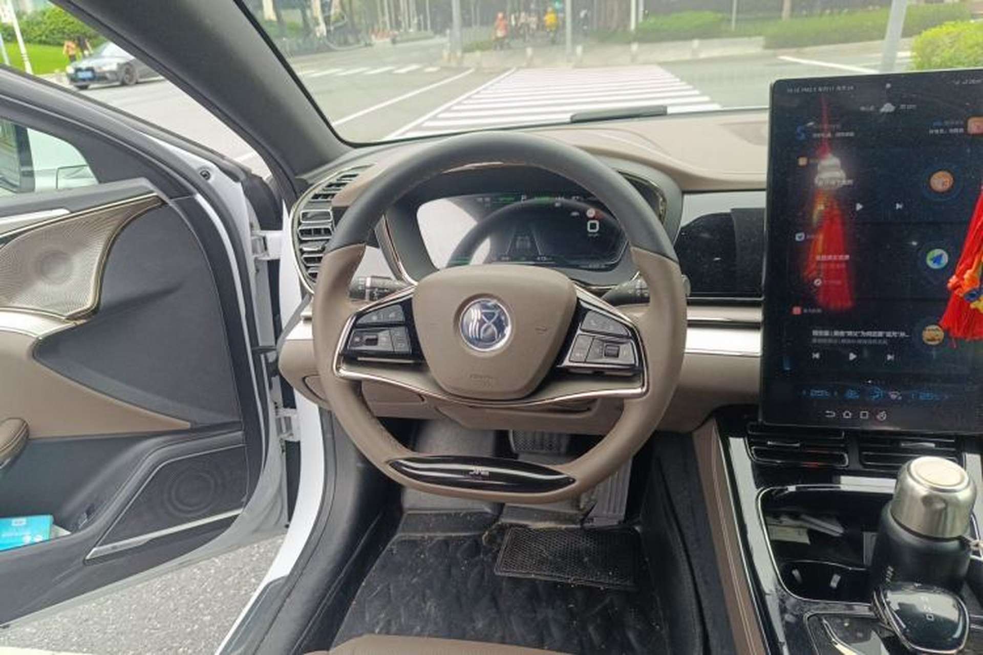 Used BYD Han 2020 EV Long-Range Luxury Model Steering Wheel