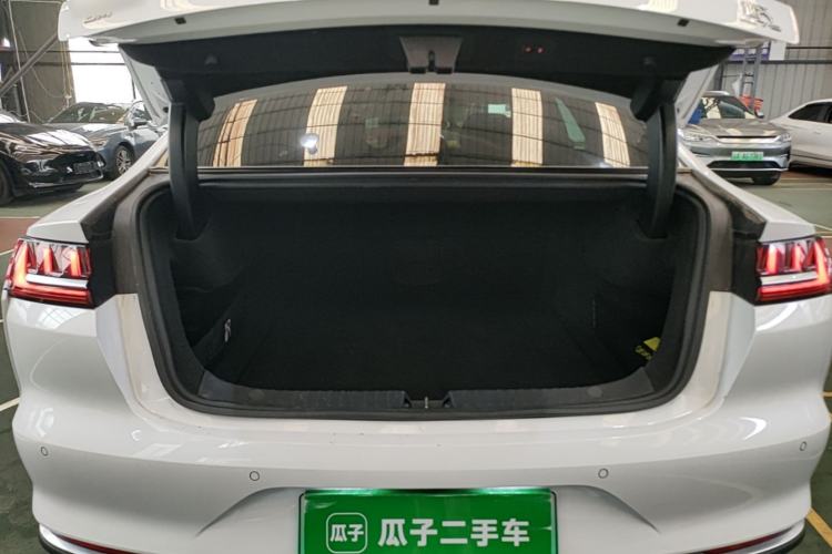 Used BYD Han 2020 DM Four-Wheel Drive Performance Edition Prestige Model Trunk