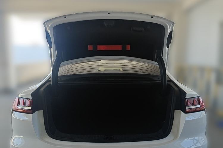 Used BYD Han 2020 DM Four-Wheel Drive Performance Edition Prestige Model Trunk