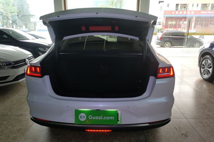 Used BYD Han 2020 DM Four-Wheel Drive Performance Edition Luxury Model Trunk