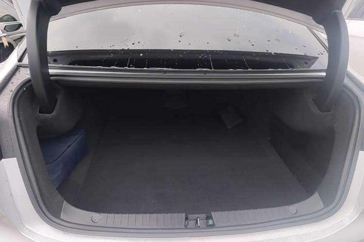 Used BYD Han 2020 DM Four-Wheel Drive Performance Edition Luxury Model Trunk
