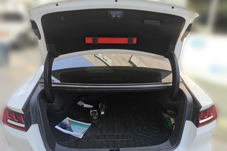 Used BYD Han 2020 DM Four-Wheel Drive Performance Edition Prestige Model Trunk