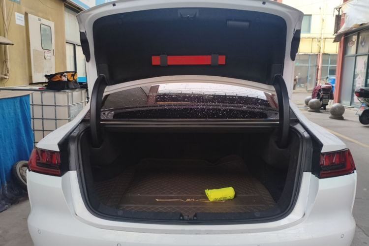 Used BYD Han 2020 DM Four-Wheel Drive Performance Edition Luxury Model Trunk