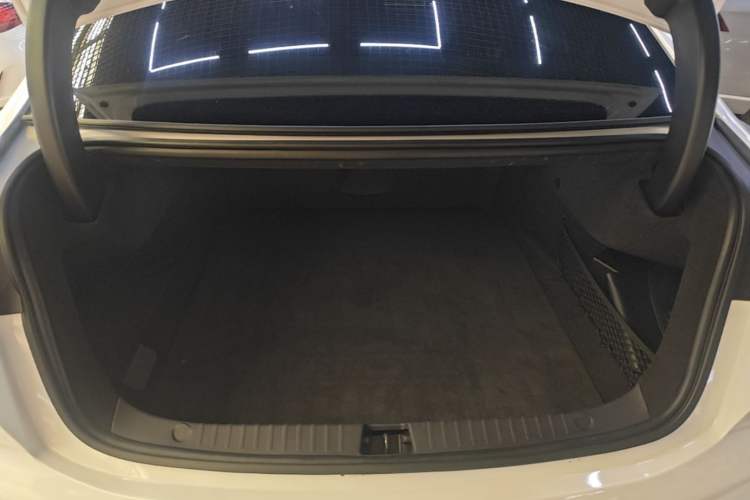 Used BYD Han 2020 DM Four-Wheel Drive Performance Edition Luxury Model Trunk