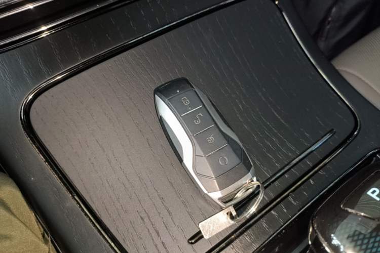 Used BYD Han 2020 EV Four-Wheel Drive High-Performance Flagship Model Vehicle Key
