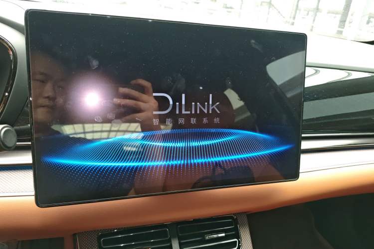 Used BYD Han 2020 EV Four-Wheel Drive High-Performance Flagship Model Audio And AC Panel